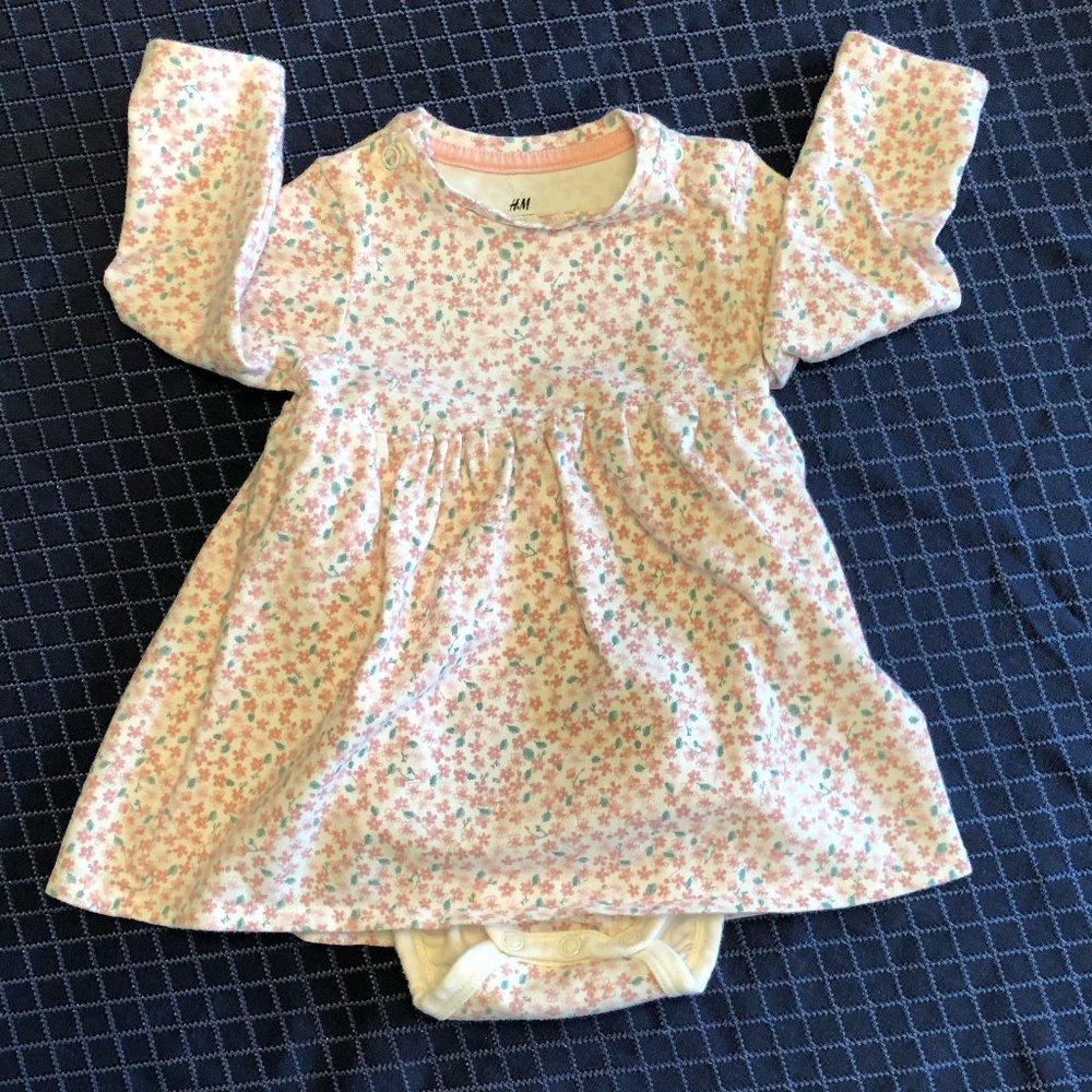 H & M Baby dress with connected onesie - Size 4-6 mo - White w/ Pink floral